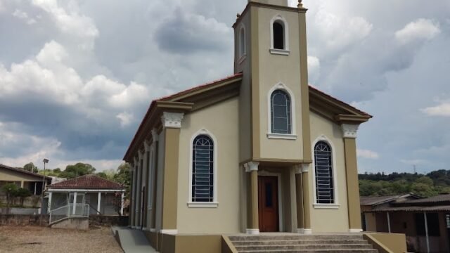 Capela da Santa Cruz – B. Furnas