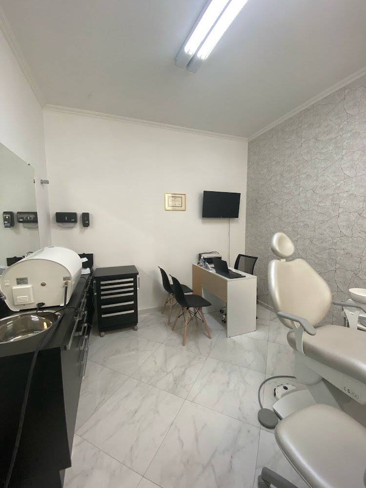 Consultorio Odontologico – Dr. Douglas Alvarenga