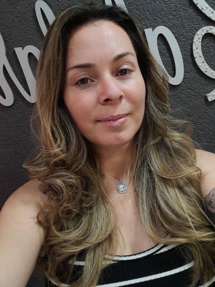 Debora Cabelaria