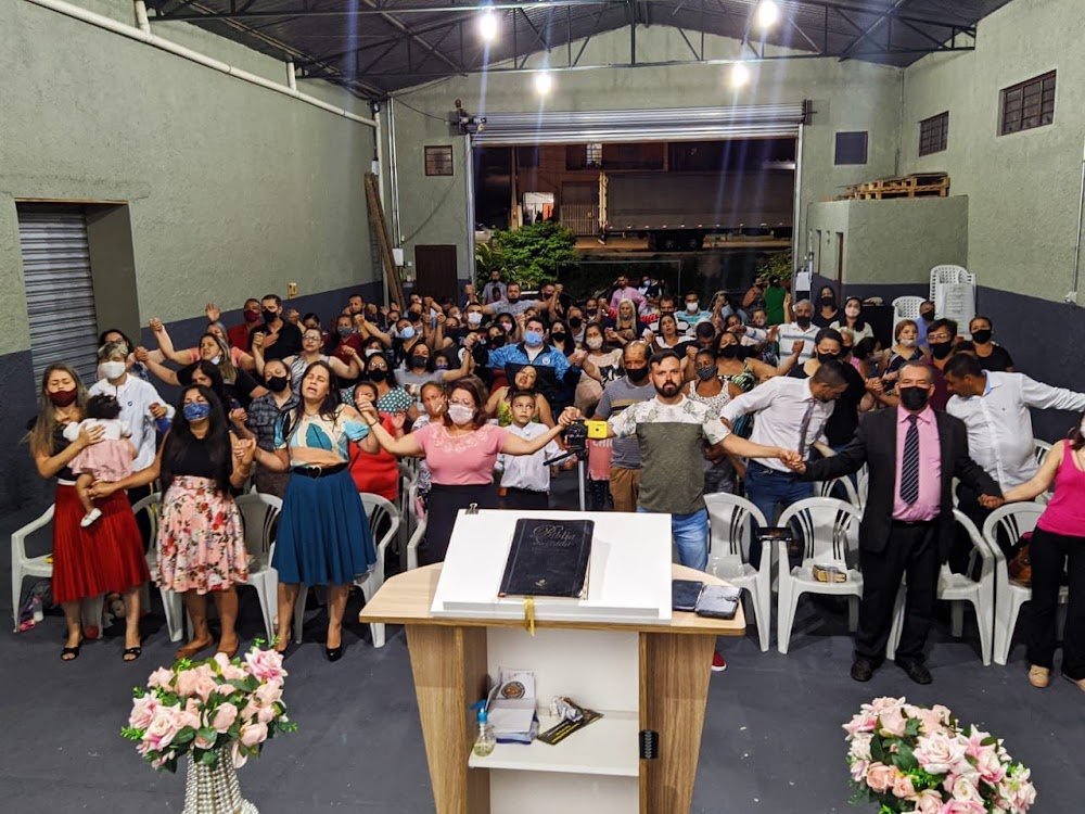 IGREJA RENOVADA TRONO DA GRACA