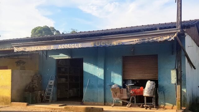 Mercado e Acougue Tucura