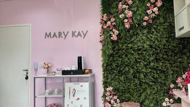 Sala Rosa Mary Kay – Diretora Brena Huber