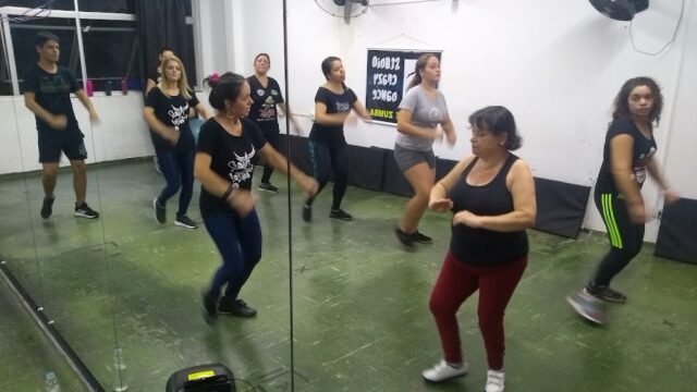 Studio crazy dance